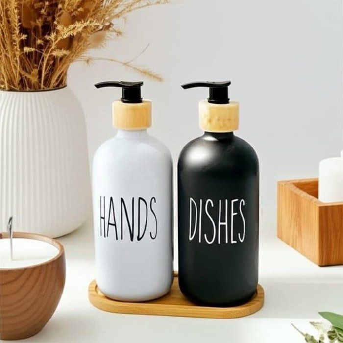 Image de Ensemble de 2 distributeurs savon mains &amp; liquide vaisselle – Verre mat blanc &amp; noir, pompes bambou et plateau en bois - Unbranded
