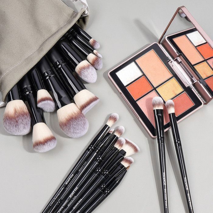 Image de Ensemble de pinceaux de maquillage - Maange - 18 pièces - Étui de voyage - Poils doux - Pour tous types de peau - Unbranded