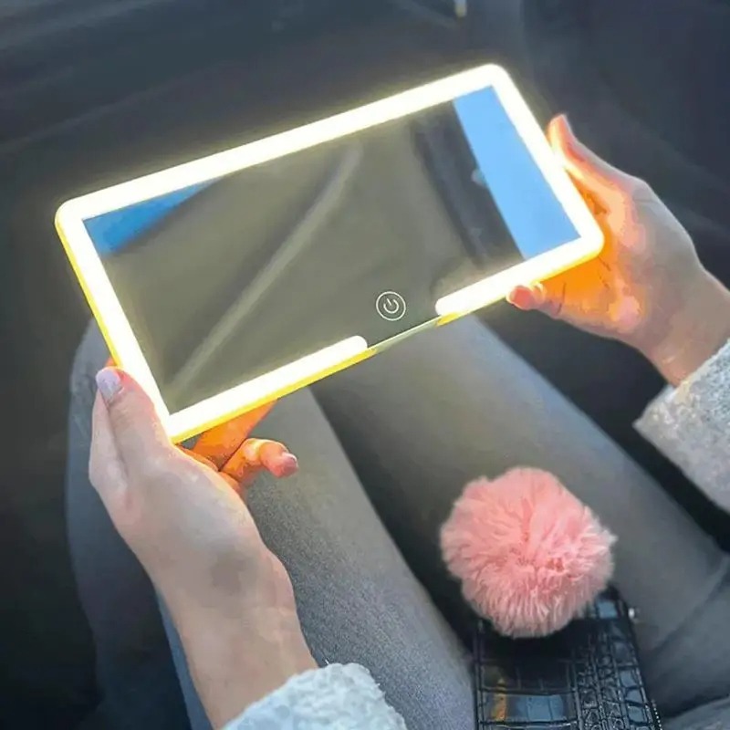 Image de Miroir de Courtoisie pour Voiture avec Éclairage LED – Rechargeable et Facile à Installer - Unbranded