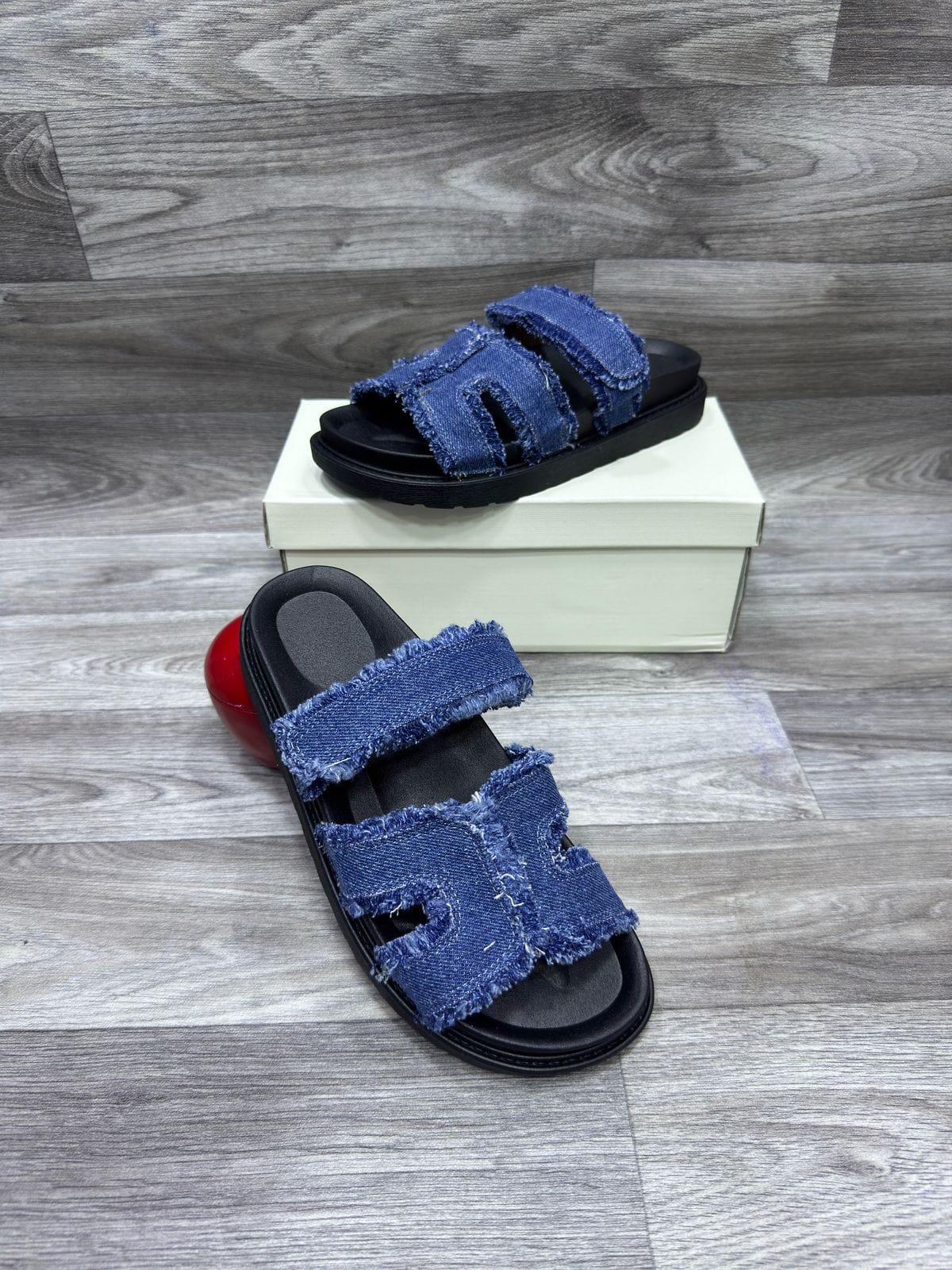 Image de Mules femme en jean déchiré - Unbranded
