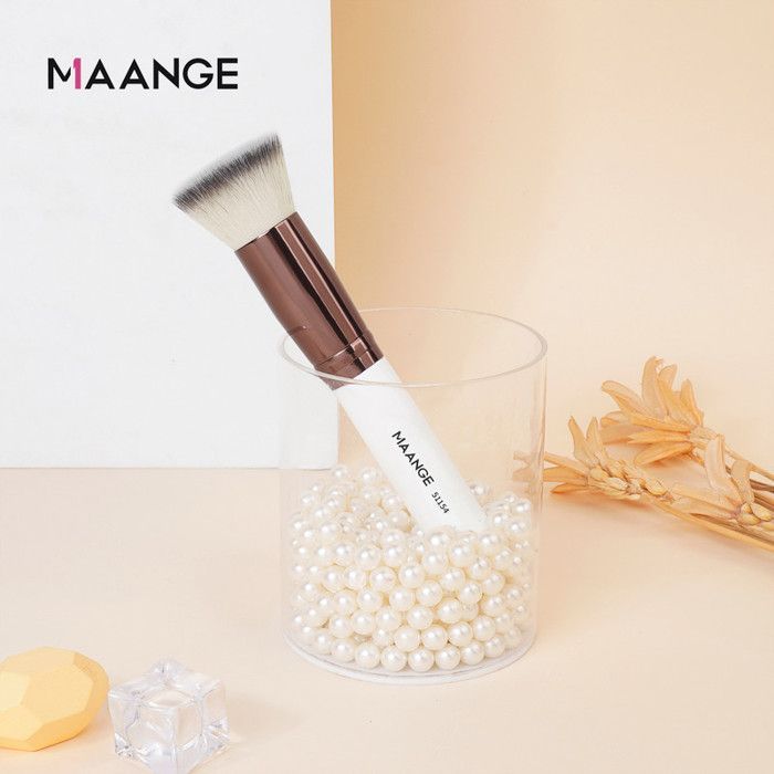 Image de Pinceau à maquillage - MAANGE - 51154 - Pinceau fond de teint - Fibre nylon - Poignée en bois - Unbranded