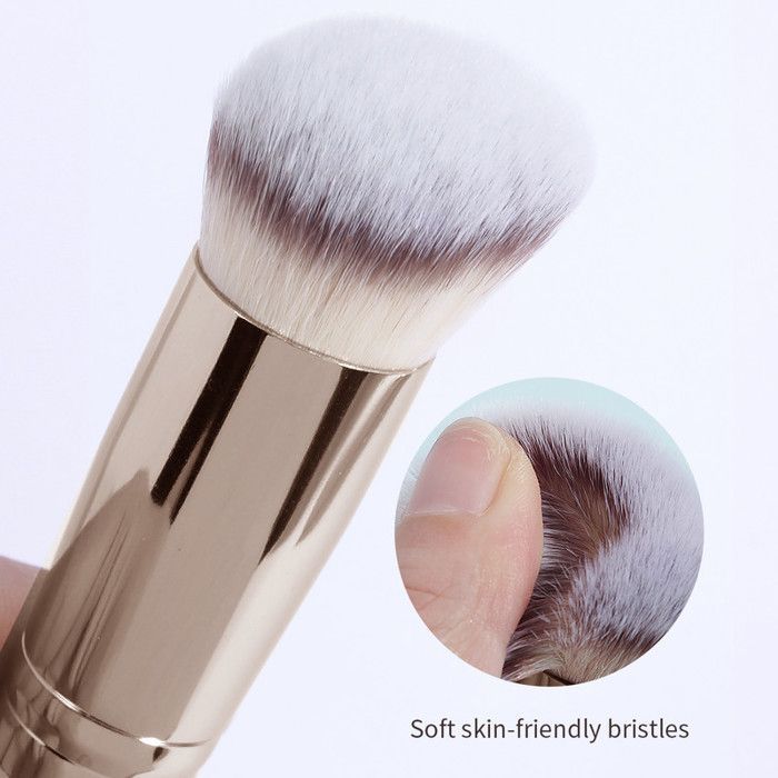 Image de Pinceaux de maquillage - MAANGE - Set de 4 - Poignée en bois - Fibres synthétiques - Doux et portable - Unbranded