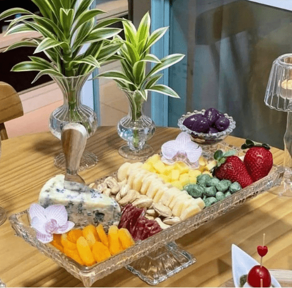 Image de PLAT RECTANGULAIRE A PIED EN VERRE CRISTAL 34CM - Unbranded