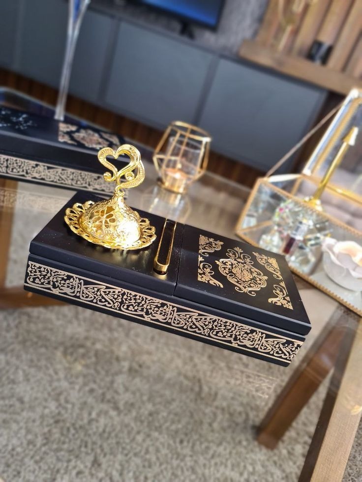 Image de Set de Brûleur d'Encens avec Boîte à Encens - Design Traditionnel en Bois - Unbranded