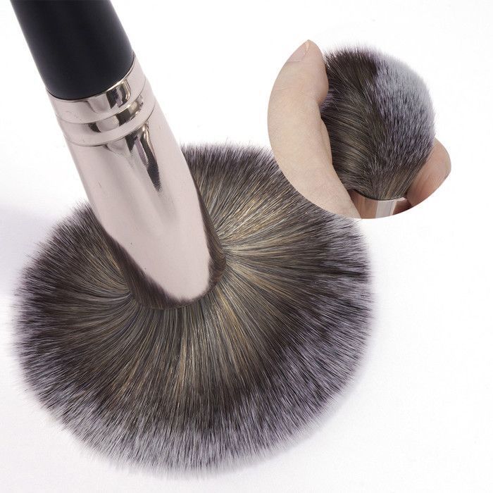 Image de Set de pinceaux de maquillage - Maange - 18 pièces - Rose gold - Inclus : 5 éponges - Sac de transport - Unbranded