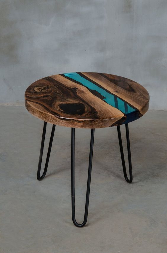 Image de Table en Époxy et Bois de Noyer - Unbranded