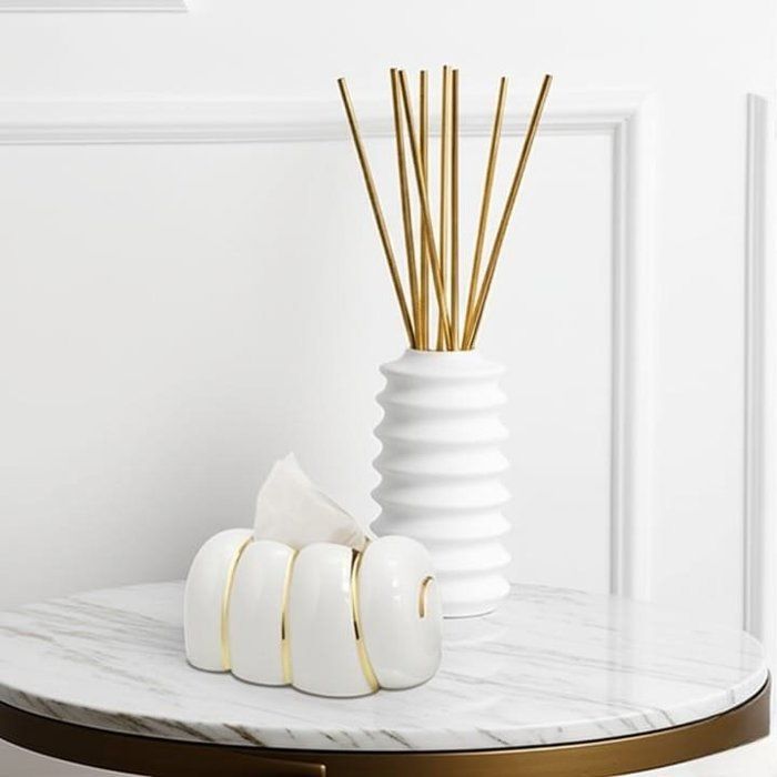 Image de Boîte à mouchoirs dorée au design forme escargot blanche avec details dore – Pour voiture, maison et bureau - Unbranded