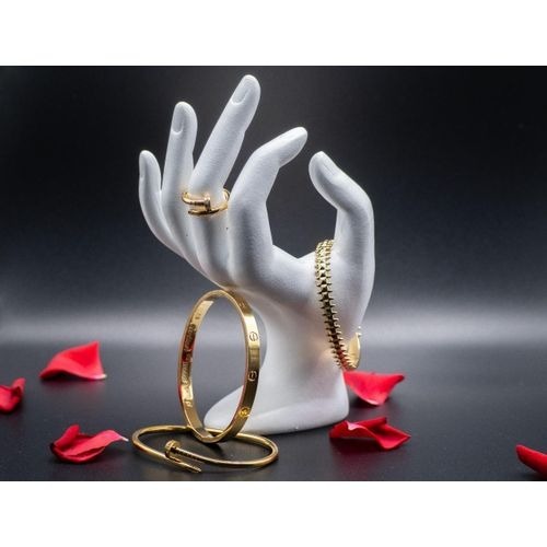 Image de Ensemble de 3 Bracelets Cartier (Love, Clou, Clash) &amp; Bague en Acier Inoxydable - Unbranded