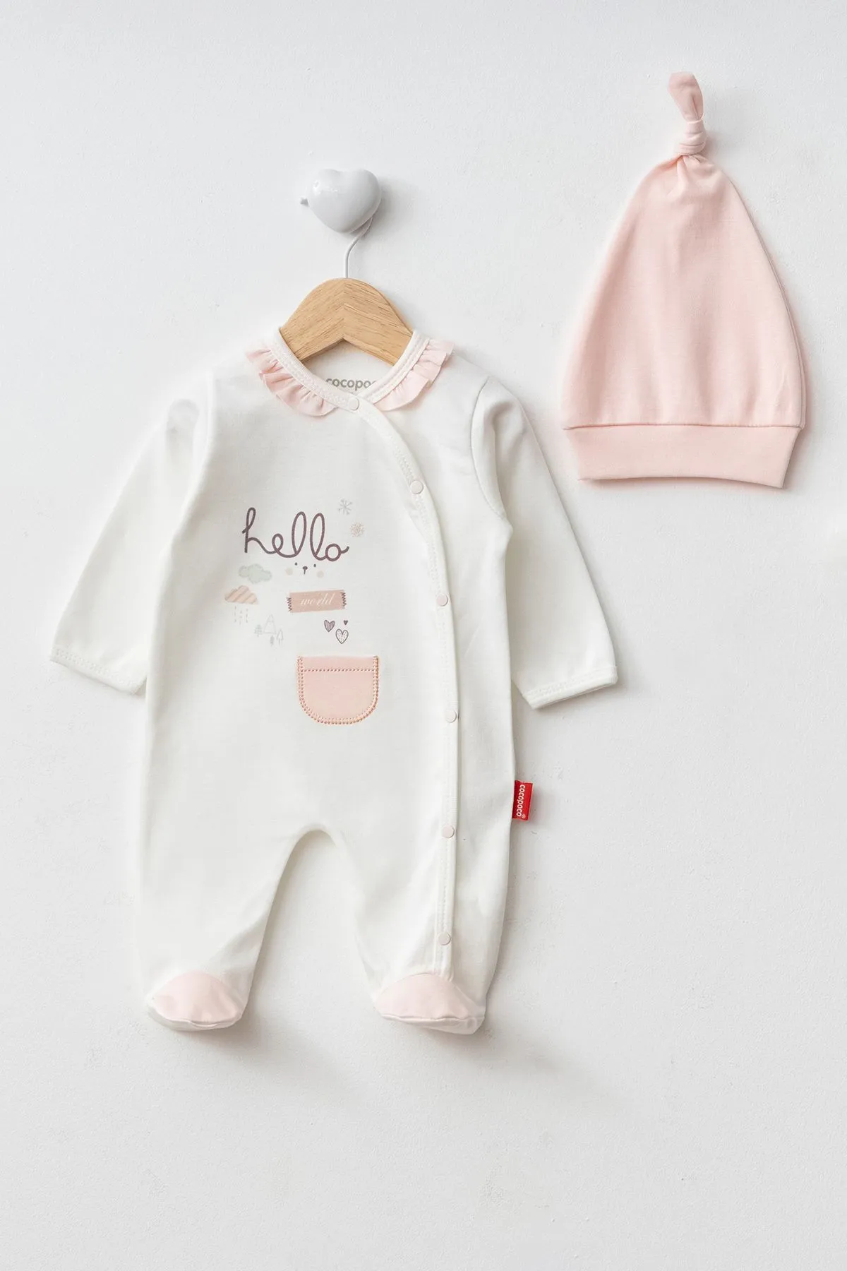 Image de Grenouillère douce 100% Coton – Poche, Volants et Bonnet Assorti - Unbranded