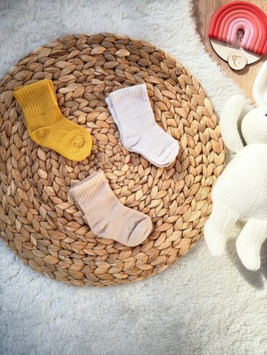 Image de Lot 3 chaussettes bébé 0-6mois – pour des petits pieds soignées - Unbranded