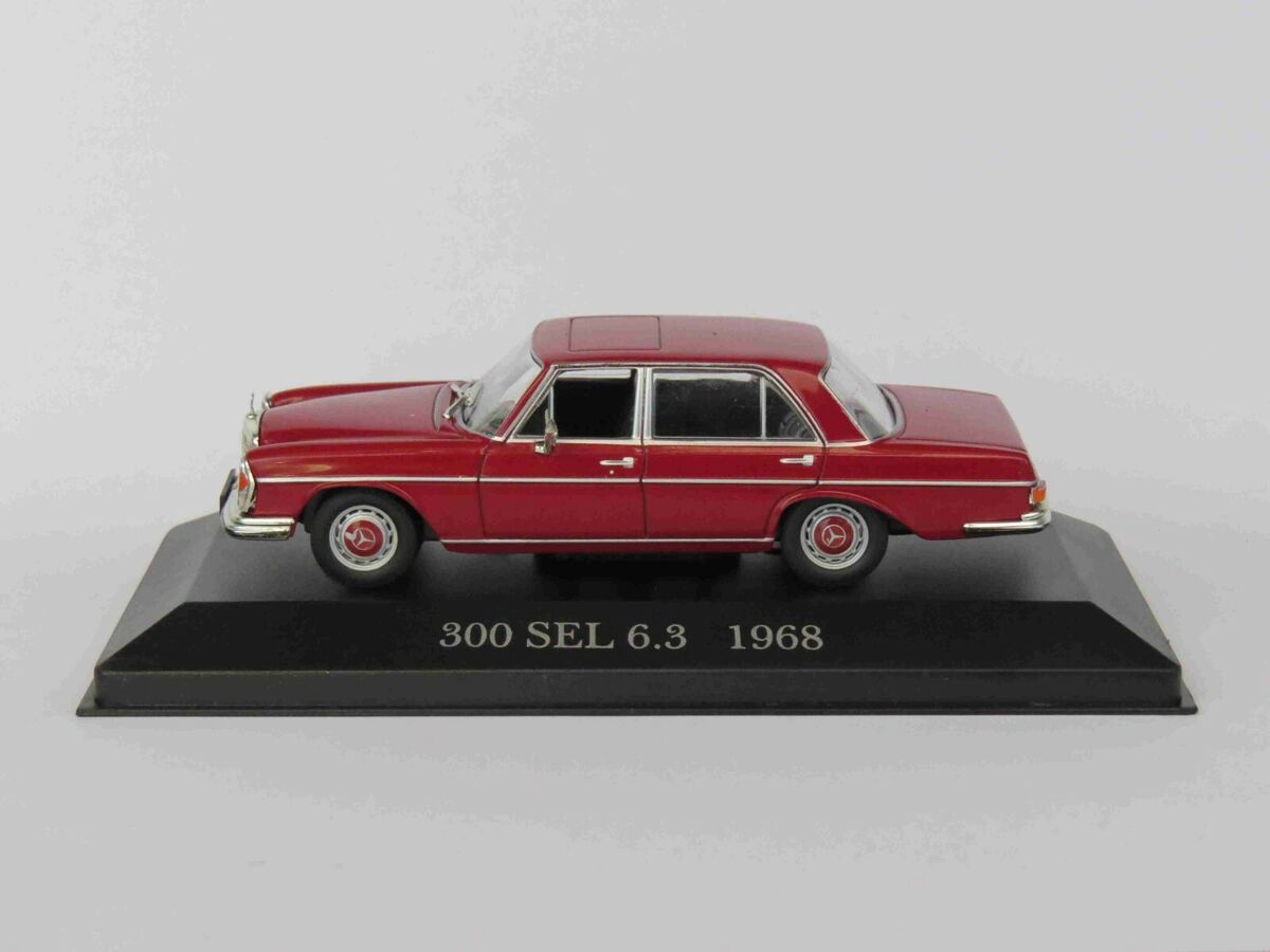 Image de Miniature voiture de collection MERCEDES-BENZ Échelle 1/43 - Unbranded