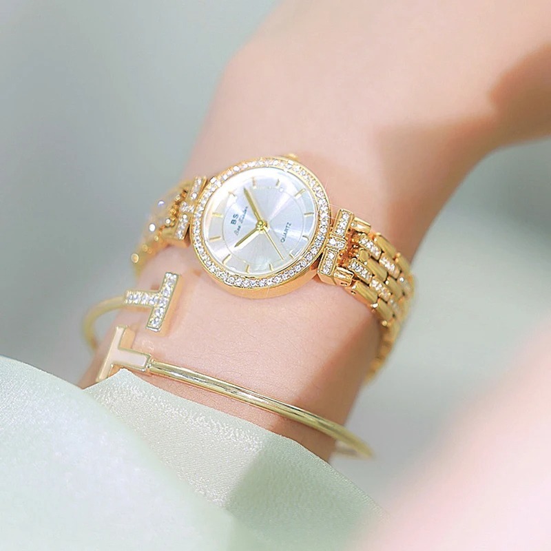 Image de Montre-bracelet Femme - Élégance et Simplicité - Unbranded