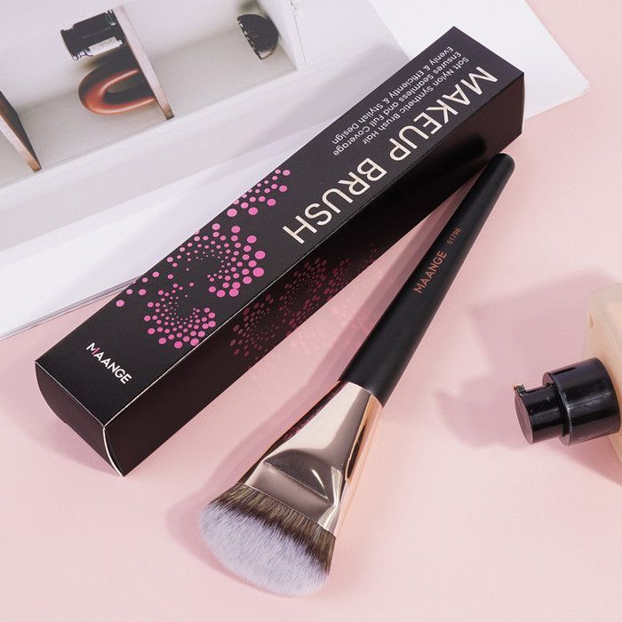 Image de Pinceau de maquillage - Non spécifié - Non spécifié - Poignée noire - Tube doré - Vegan et cruelty-free - Unbranded