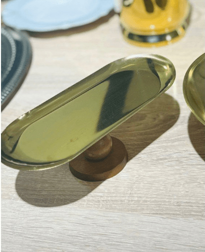 Image de Plat de présentation -à gâteaux -en acier inoxidable-a pied en bambou 23/9.5/9cm - Unbranded